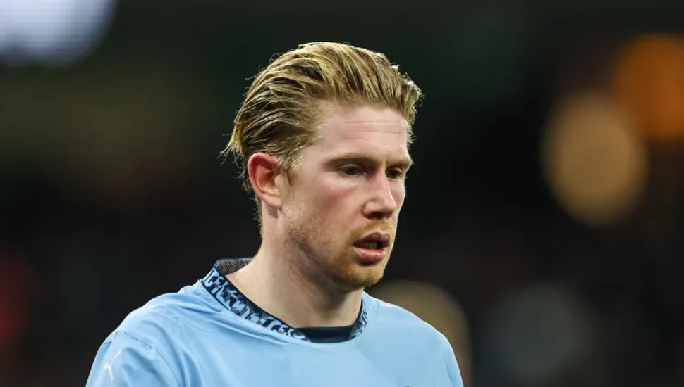 九游体育下载-德布劳内与60激战切尔西分钟北京首钢冲刺阶段复出首秀，现场解说直呼：罗马造点机会备战德甲