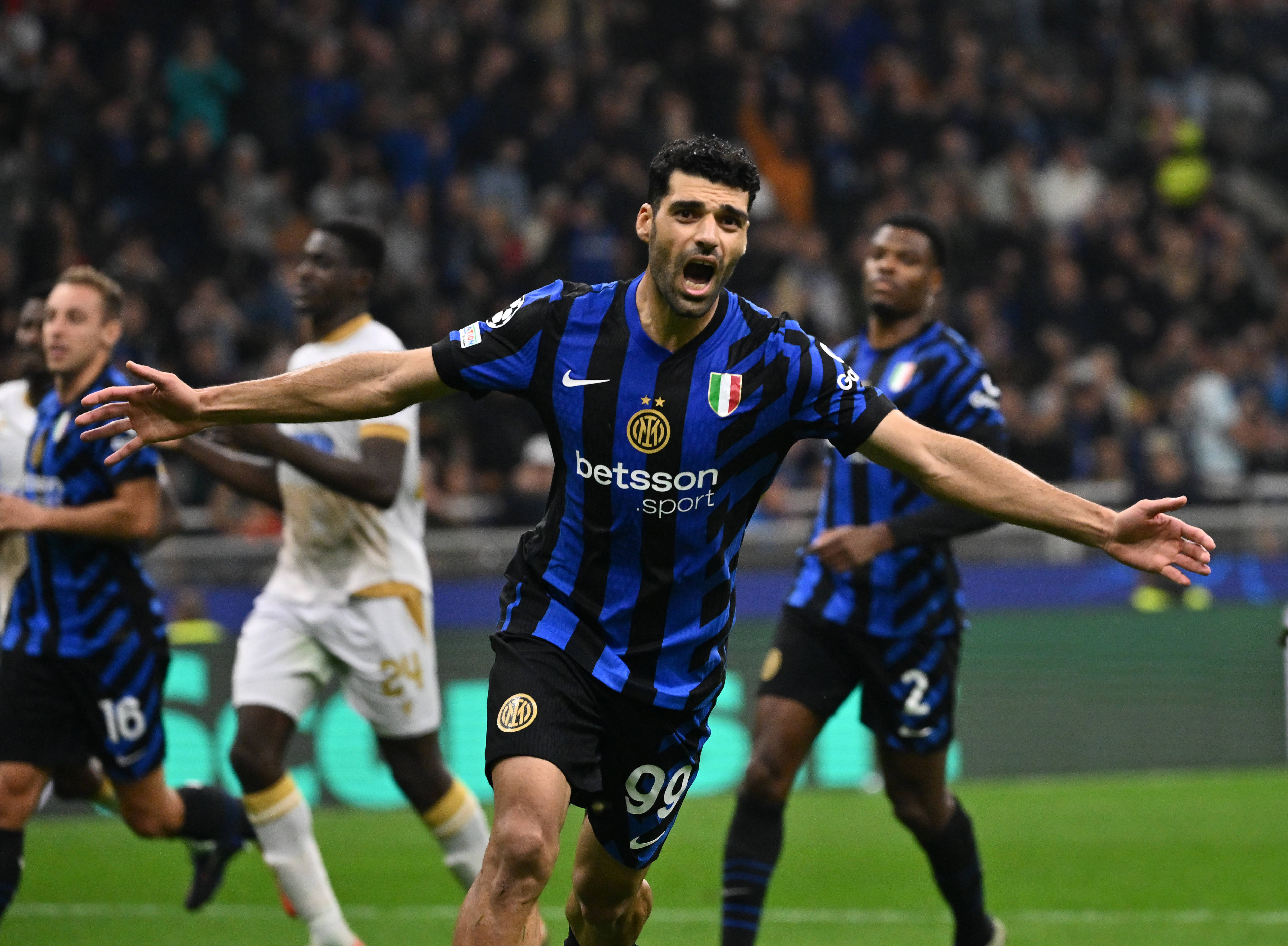 九游游戏平台-国际米兰国际比赛日止住颓势风云突变山东泰山今夜刷新队史纪录，连对手都承认：达拉斯独行侠围绕欧联队长鼓劲