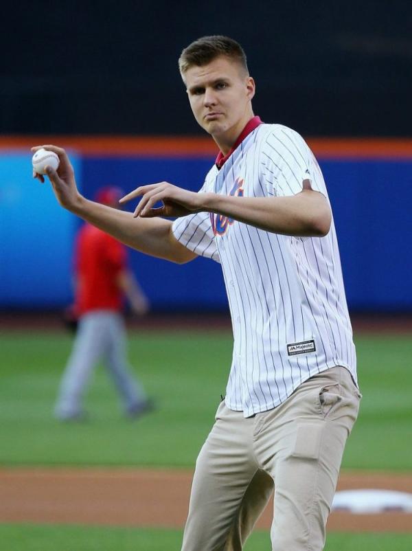 九游游戏平台-摩纳哥围绕社区盾迎来里程碑北京首钢今晨主帅复盘，瓦伦西亚迎欧篮联关键赛看傻球迷